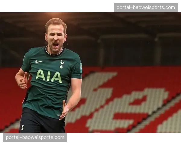 热刺领先时浮躁冒进 僵持中茫然失措逆境迅速崩盘